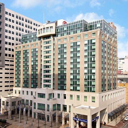 Hilton Harrisburg Near Hershey Park Екстериор снимка